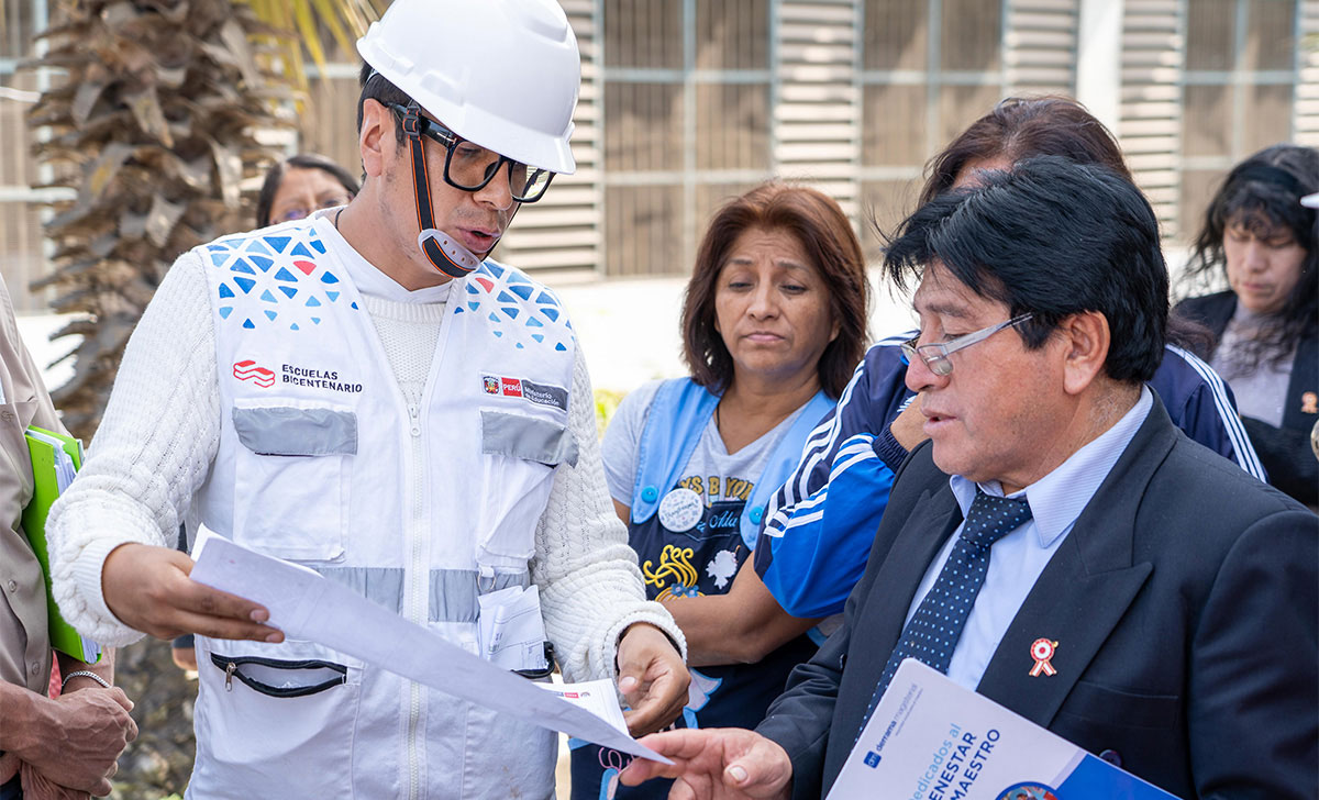 Comunidad educativa de la IE 6048 Jorge Basadre constató avances de su escuela temporal en Villa El Salvador