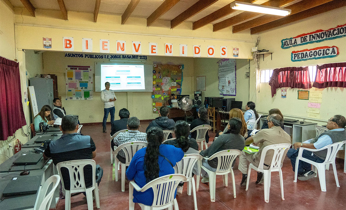Comunidad educativa de la IE 6048 Jorge Basadre constató avances de su escuela temporal en Villa El Salvador