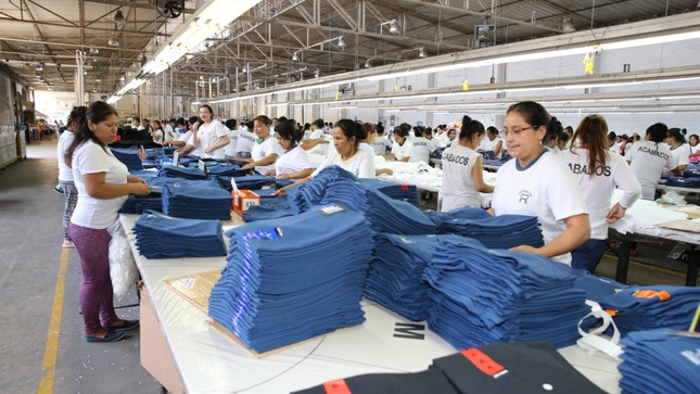 Empleo crece en abril