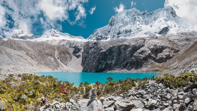 Se trata de los estudios para el mejoramiento de los servicios turísticos de la playa Cabo Blanco, la Reserva Nacional Allpahuayo Mishana, Líneas y Geoglifos de Nasca y Laguna 69.
