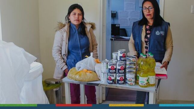 La Municipalidad Provincial de Cajamarca, a través de la gerencia de la subgerencia de Programas Sociales y Empadronamiento, realizó la distribución de canastas para beneficiarios del “Programa de Alimentación y Nutrición para el Paciente con Tuberculosis y Familia” (PANTBC).
👉El PANTBC consiste en la entrega mensual de una canasta de alimentos para los pacientes con tuberculosis que no interrumpen su medicación, con el fin de cubrir la mitad de los requerimientos calóricos y proteicos que necesitan, así como para cuatro personas del hogar.
🥛Esta canasta contiene: arroz, azúcar, conservas de pescado, aceite, entre otros alimentos y se entrega en cada establecimiento de salud de la zona que pertenece el paciente. 
📌Por disposición del alcalde provincial, Joaquin Ramírez Gamarra, todos los programas de la comuna local seguirán mejoran y ampliando su servicio para apoyar a más cajamarquinos. 