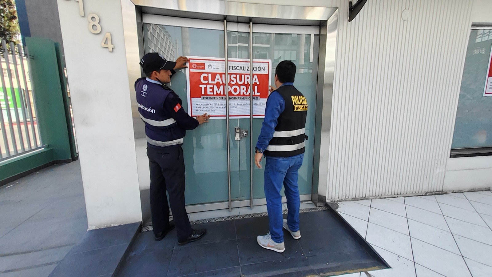 Clínica clandestina de cirugías es clausurada temporalmente 004