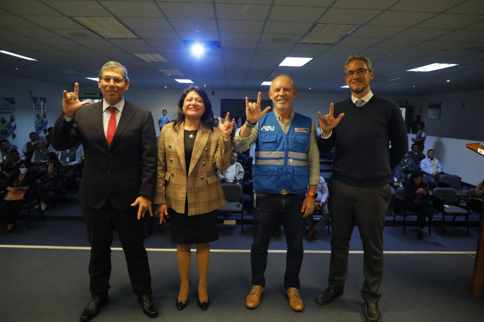 Capacitación a operadores de transporte público