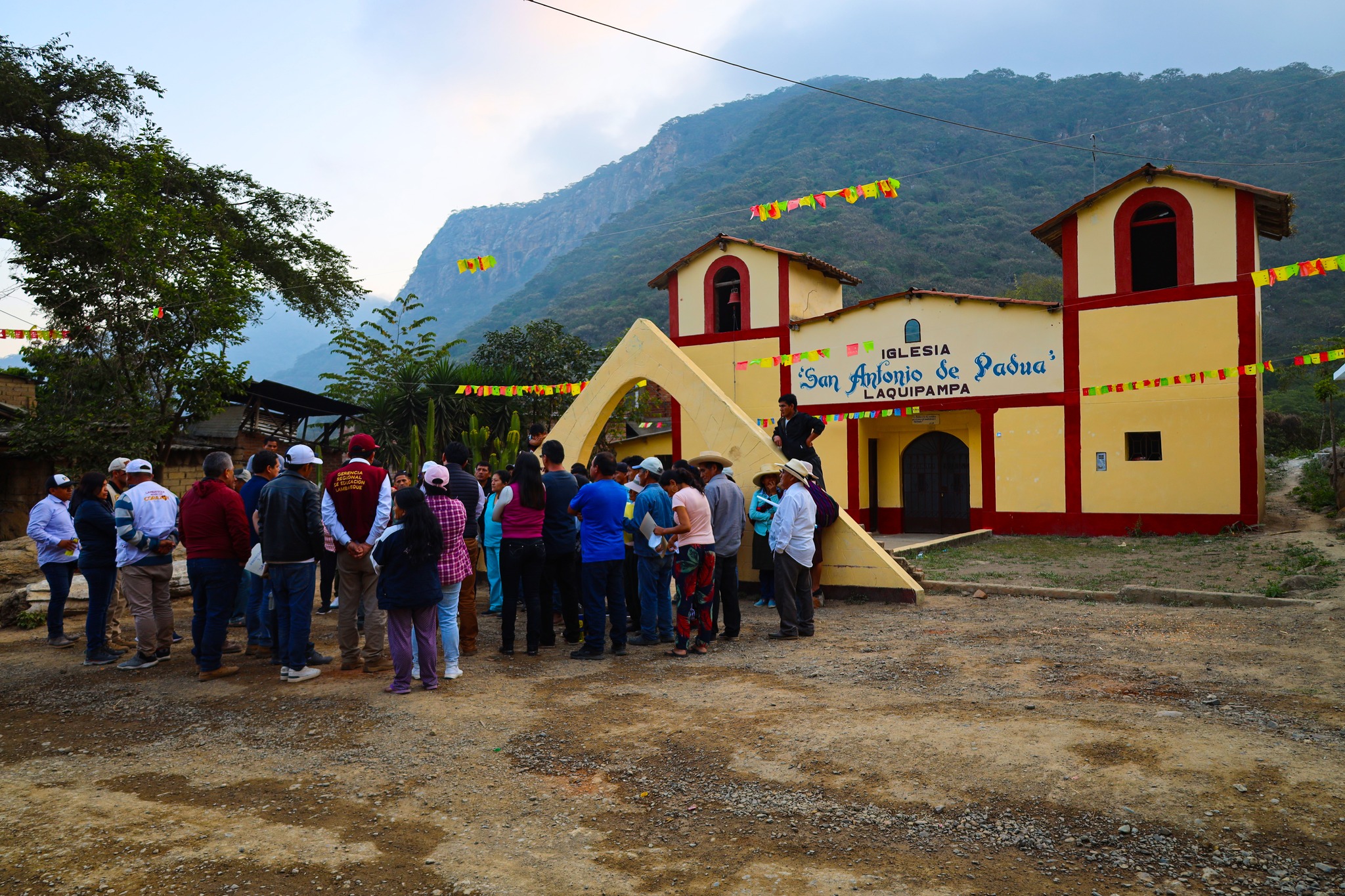 Geresa y educación verán pedido de pobladores de Laquipampa en Inkawasi