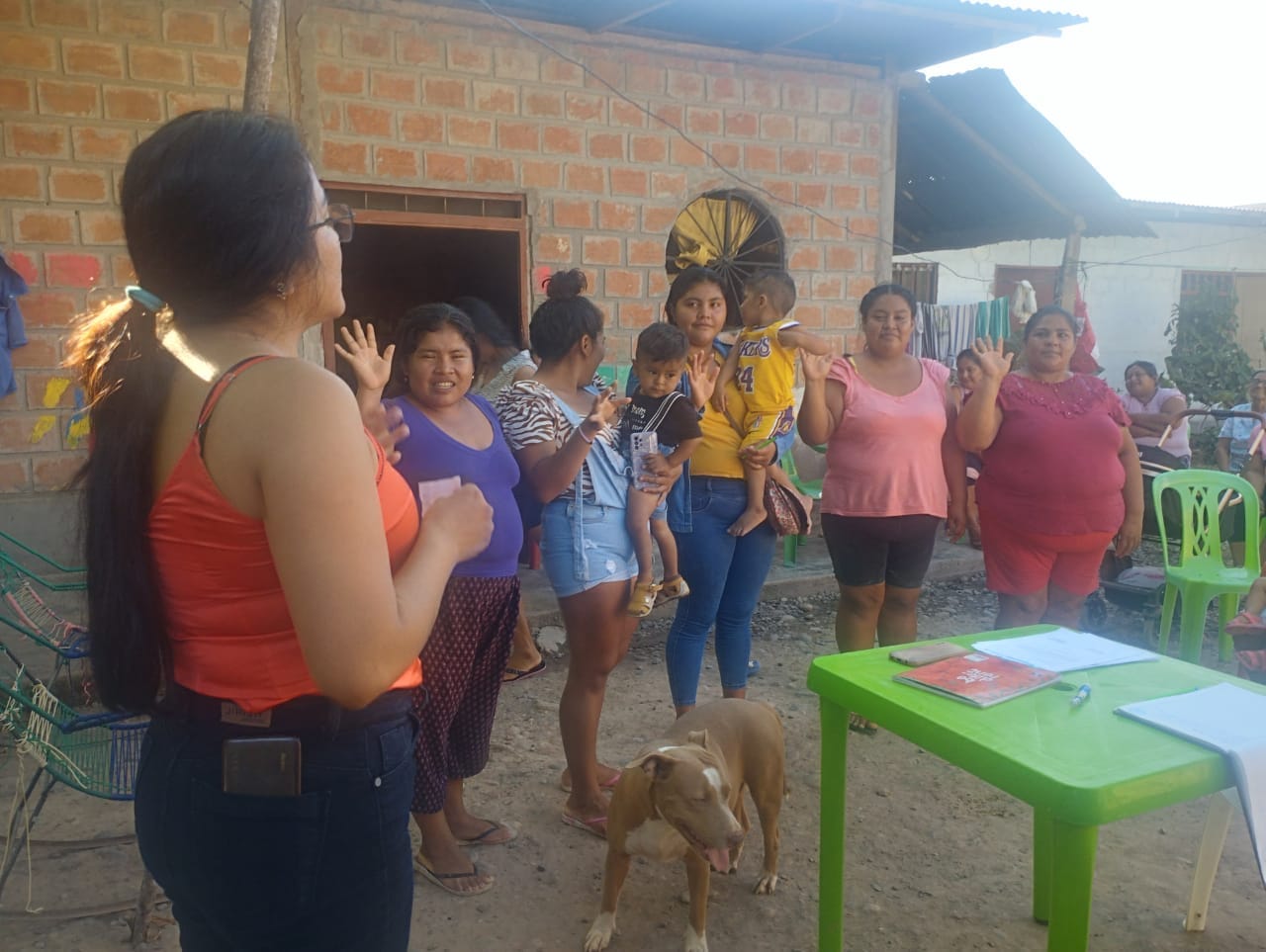 AL DISTRITO DE SAN RAFAEL SE INCLUYERON COMITES DE VASO DE LECHE. 