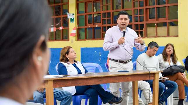 GORE construirá el nuevo colegio Salaverry para alegría de la comunidad estudiantil y padres