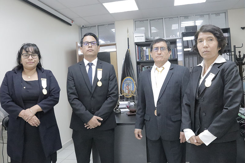 Juez Decano del Callao, Cerapio Roque Huamancóndor, tomó juramento a 3 jueces de paz letrado supernumerarios