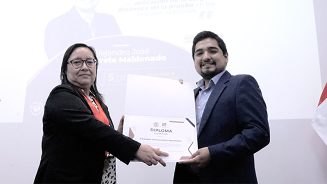 Corte Superior del Callao realizó Taller con el abogado Alejandro Navarrete Maldonado, especialista en Derecho del Trabajo y la Seguridad Social  por el Día del Juez