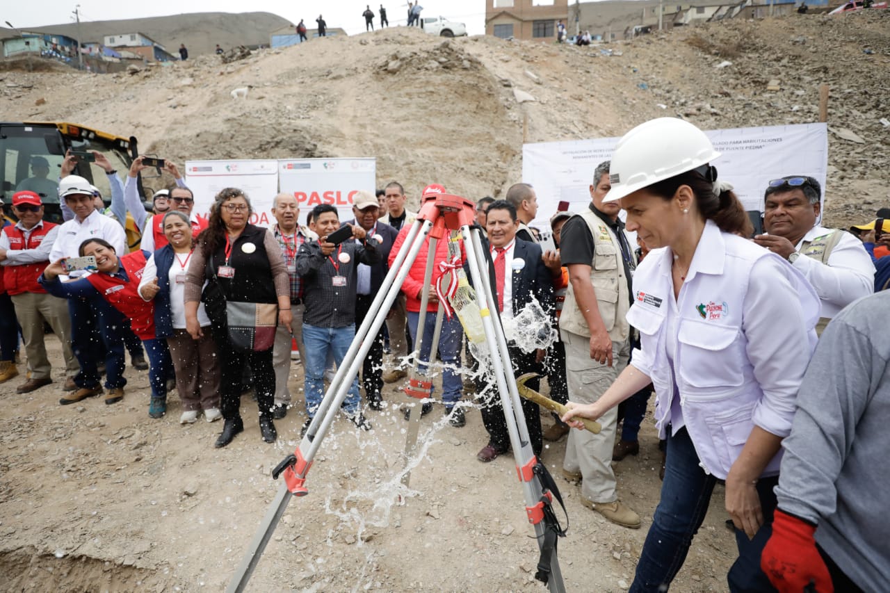 Ministerio de Vivienda inicia obras de ampliación para dotar de agua a 23 zonas de Puente de Piedra