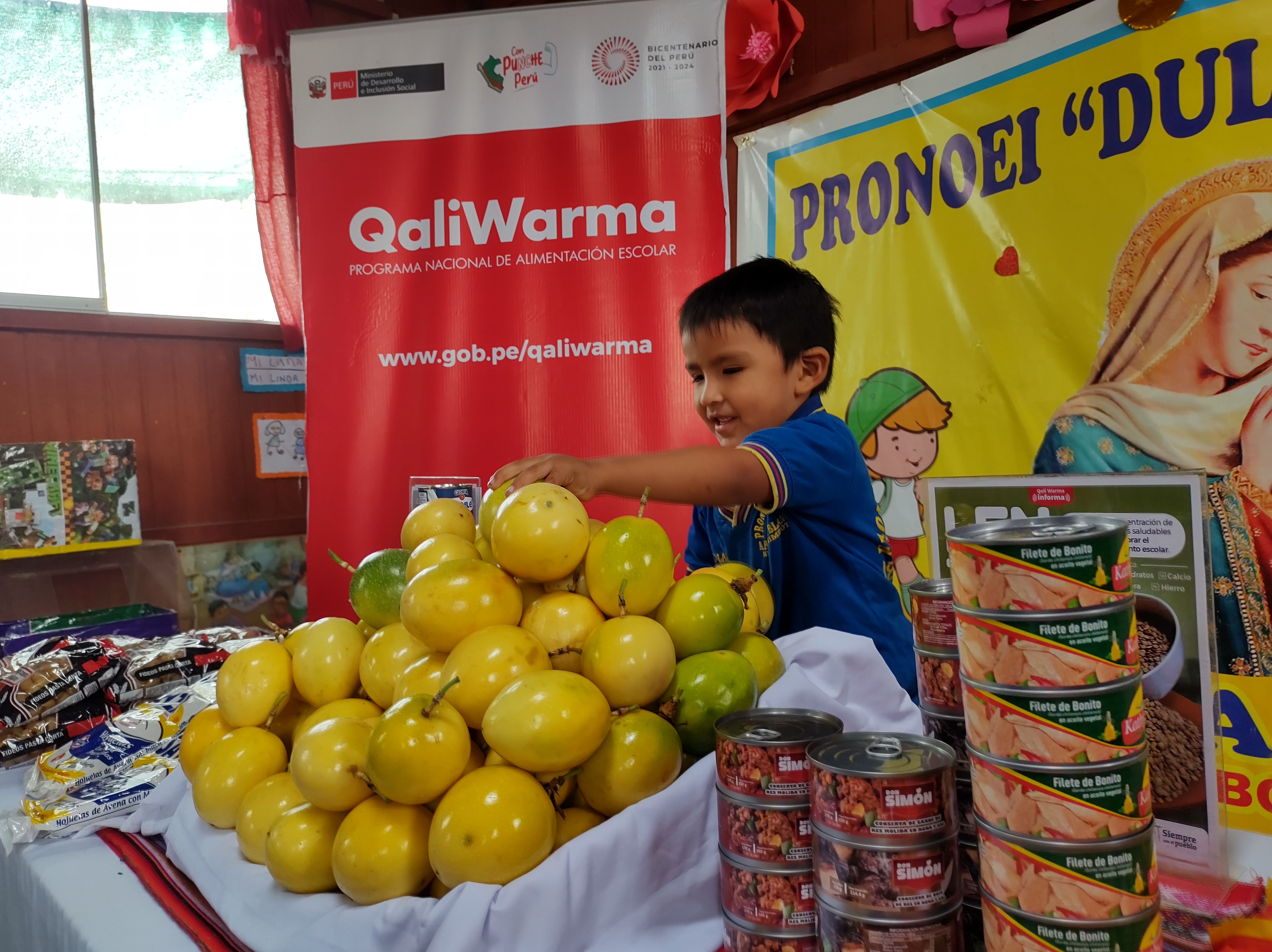 Alimentos frescos para complementar servicio alimentario escolar