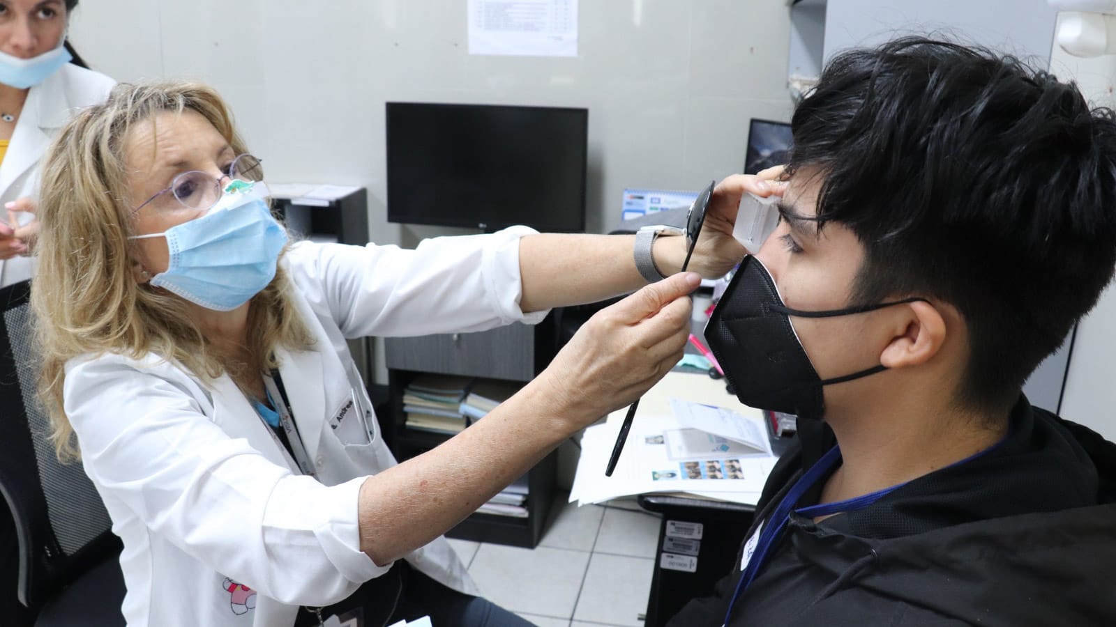 Médicos del INO y regiones recibirán entrenamiento quirúrgico por Orbis Internacional