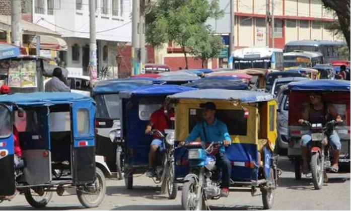 Emisi贸n de Licencias de Conducir Motos