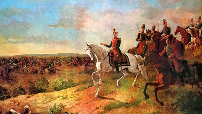 Paseo De Antorchas Por El Aniversario De La Batalla De Junín Y Día Del Arma De Caballería