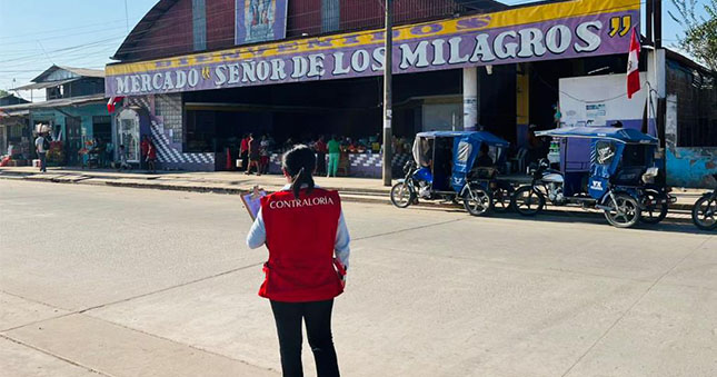 La Contraloría General de la República detectó el favorecimiento a un proveedor por la compra de materiales de construcción para el mejoramiento del mercado Señor de los Milagros del distrito de Contamana. En el 2022, el jefe de logística de la Municipalidad Provincial de Ucayali permitió que su pareja venda materiales para la ejecución de la obra, lo que afectó la transparencia y legalidad en la contratación pública.