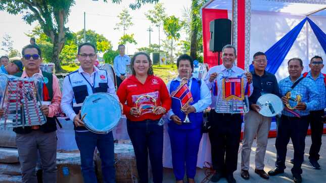 Cuatro colegios fueron beneficiados con Bandas de Paz por parte del GORE Loreto