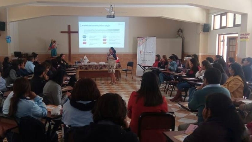 En Ayacucho el Indecopi capacitó a 44 docentes en materia de convivencia escolar para prevenir casos de bullying

