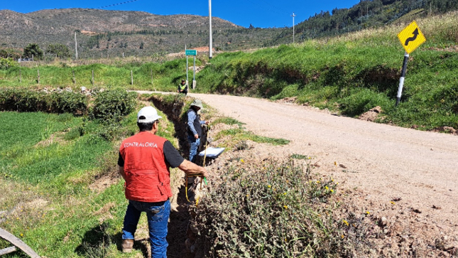  La Contraloría General advirtió que la Municipalidad Provincial de Yungay aprobó valorizaciones con metrados no ejecutados en la obra  de mejoramiento y rehabilitación del camino vecinal Punyán- Masac – Loma – Patapata – Quillash, en el distrito y provincia de Yungay, cuyo presupuesto asciende S/ 5 620 651.62. 