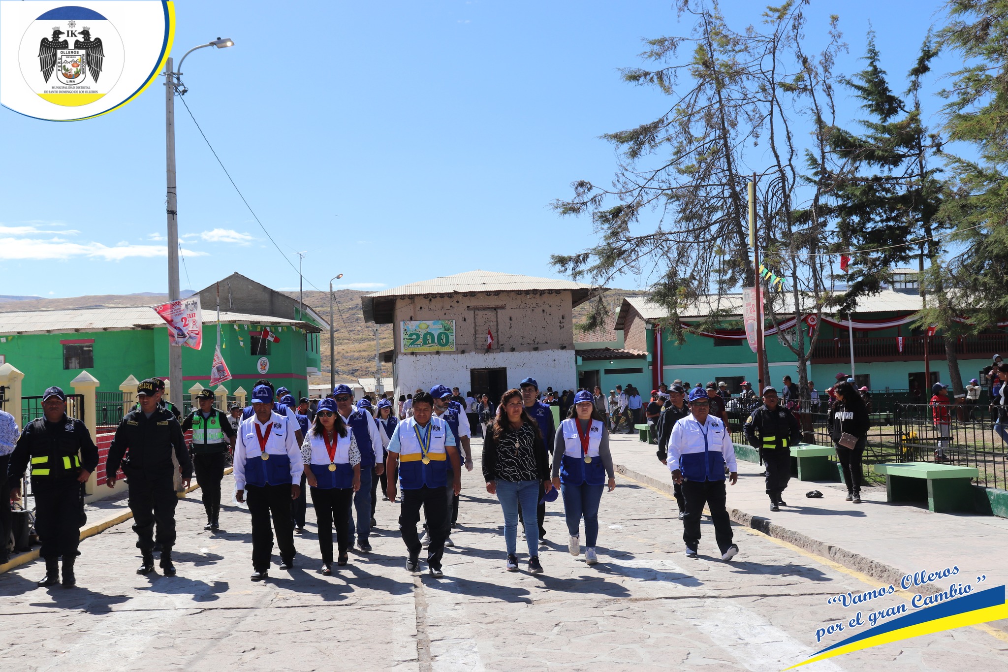 Alcalde Jorge Obispo Huapaya Celebró los 202 Aniversario del Distrito 