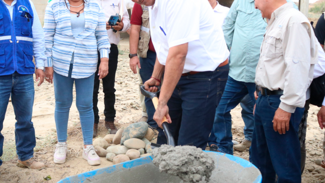 PUESTA DE PRIMERA PIEDRA 