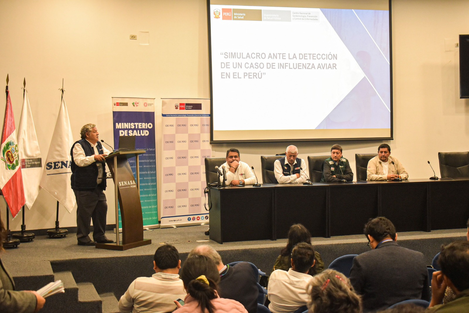 El gobierno regional del Callao, a través de DIRESA participa de un simulacro multisectorial ante el riesgo de la aparición en el Perú de brote de casos de influenza o gripe aviar en humanos