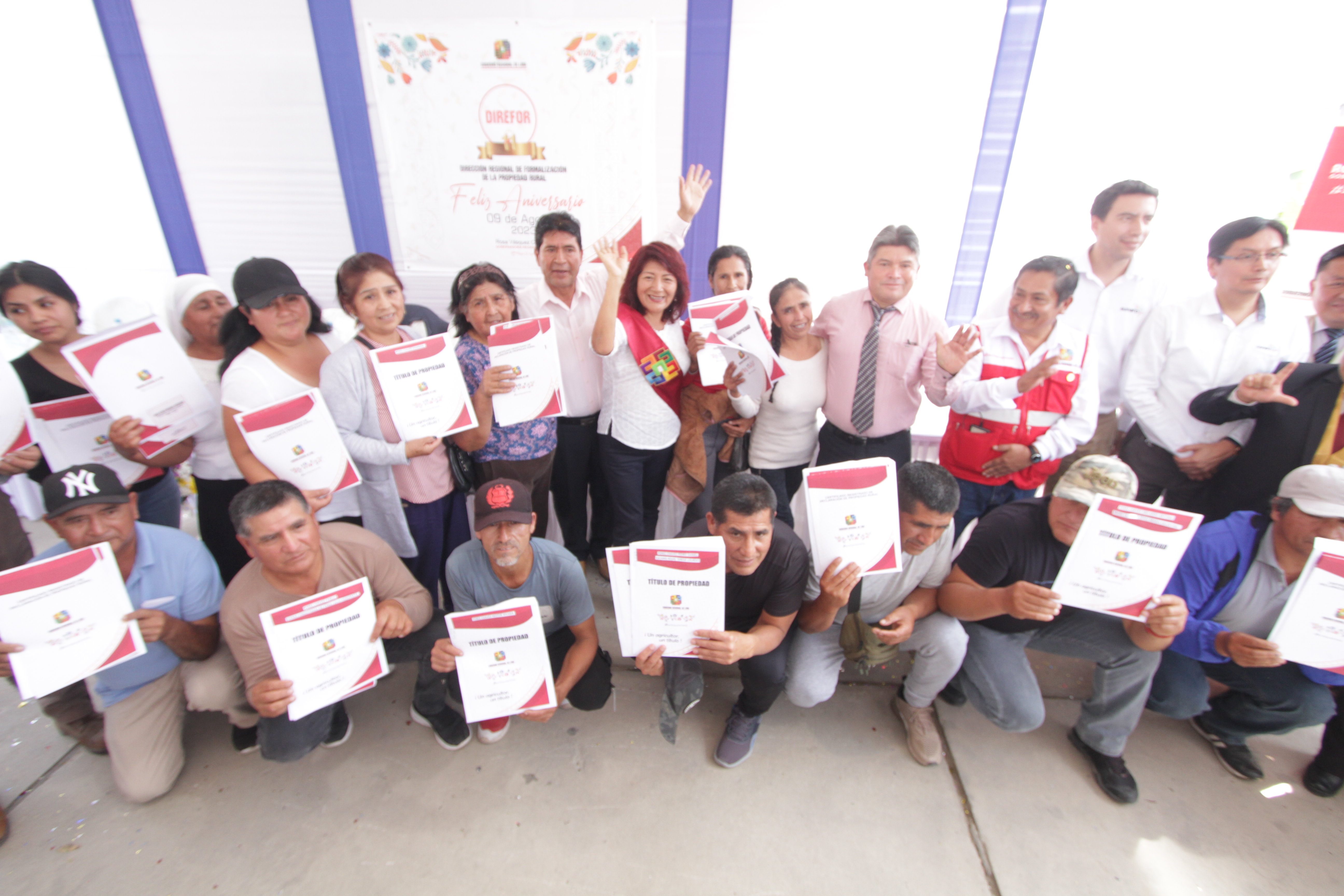 Entregan títulos de propiedad a familias de la provincia de Canta