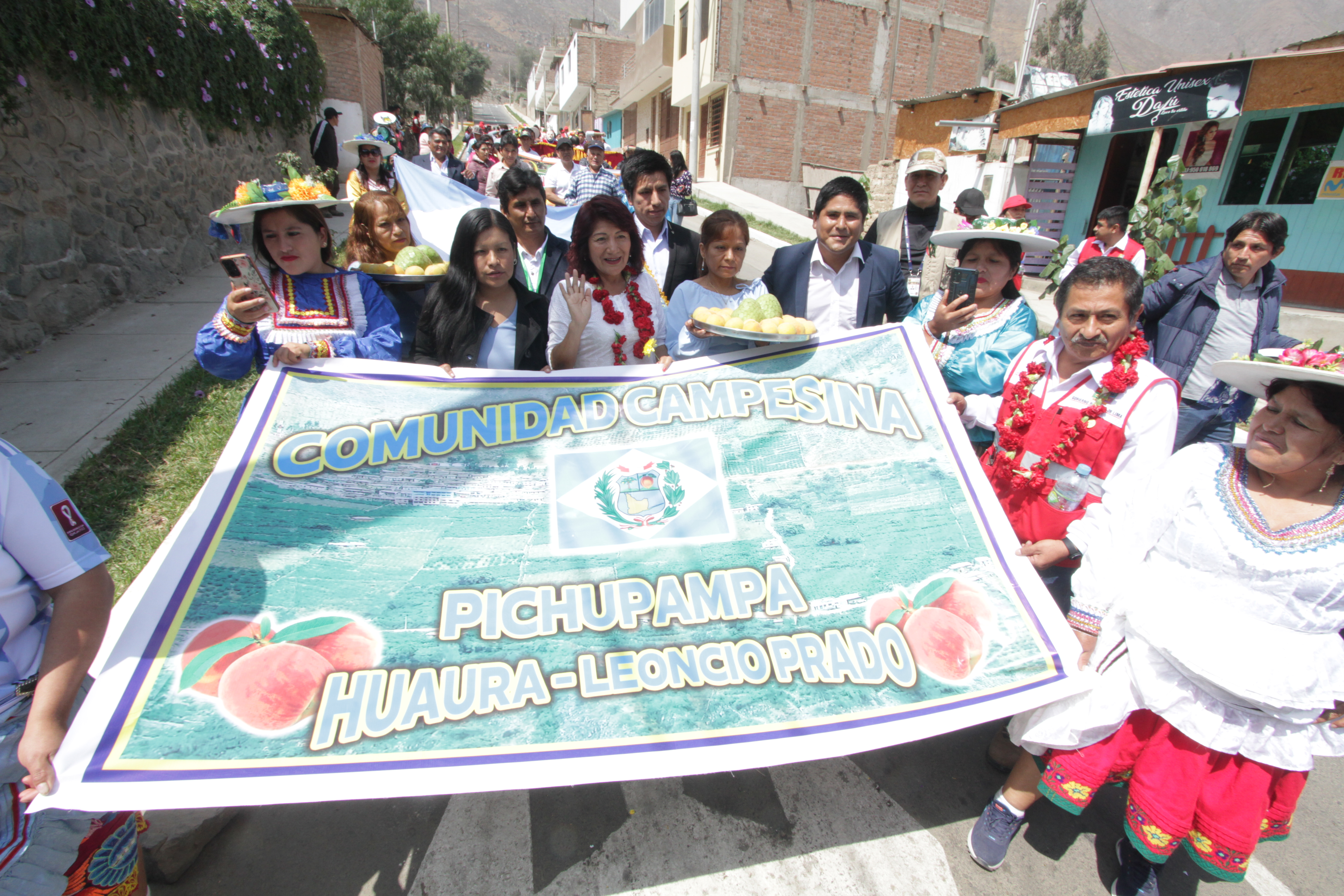 Entregan títulos de propiedad a familias de la provincia de Canta