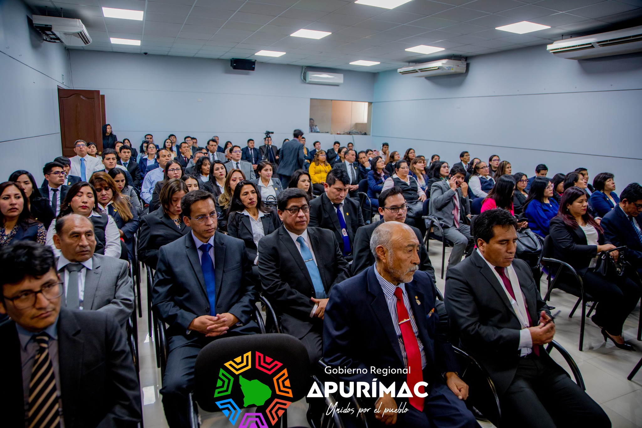 Gore Apurímac reconoce labor de jueces y juezas al conmemorarse su día