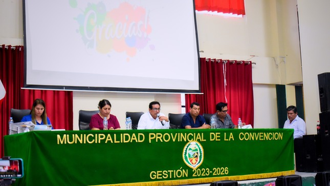 Celebrando el talento y el esfuerzo educativo en La Convención