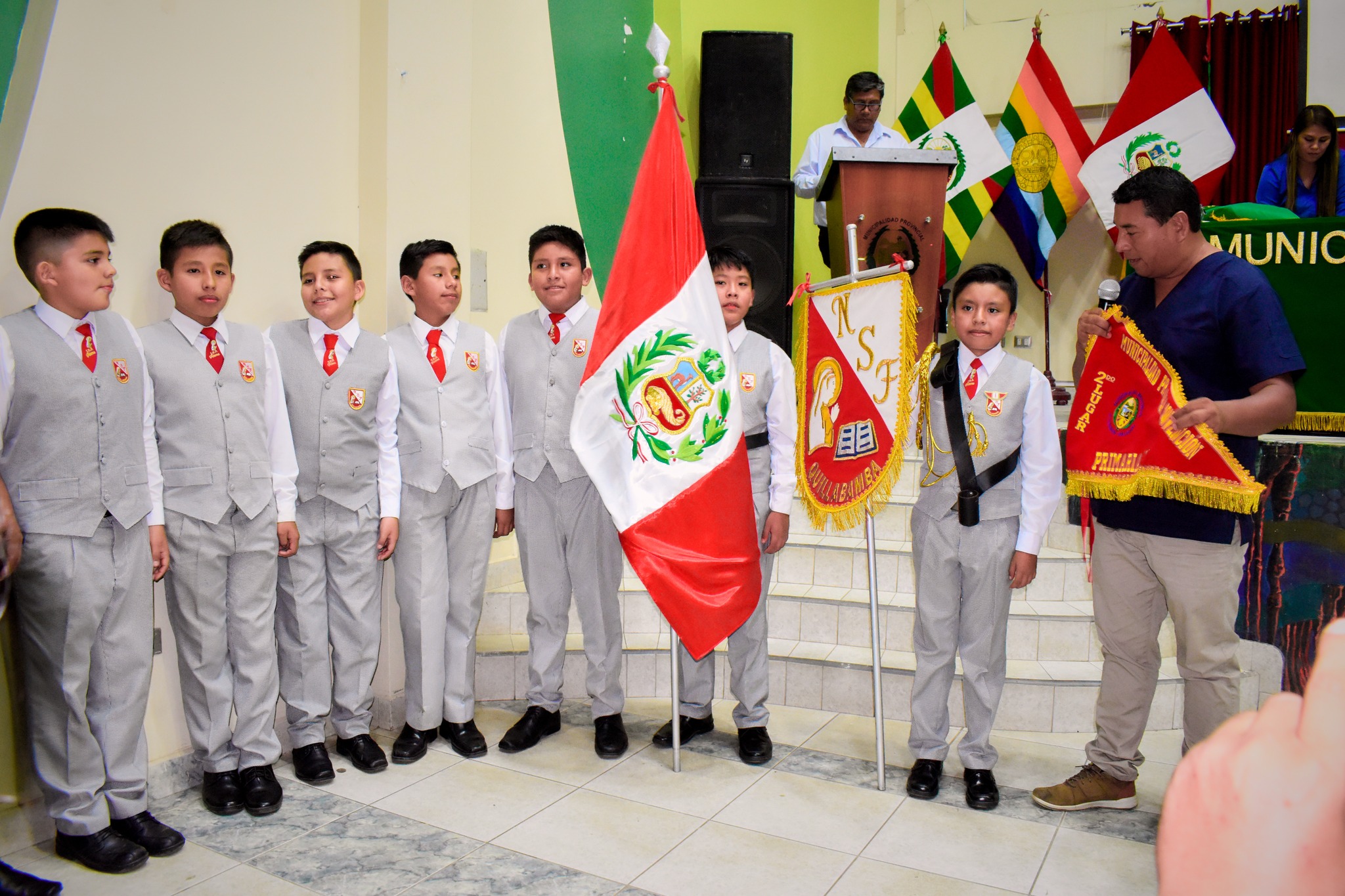 Celebrando el talento y el esfuerzo educativo en La Convención