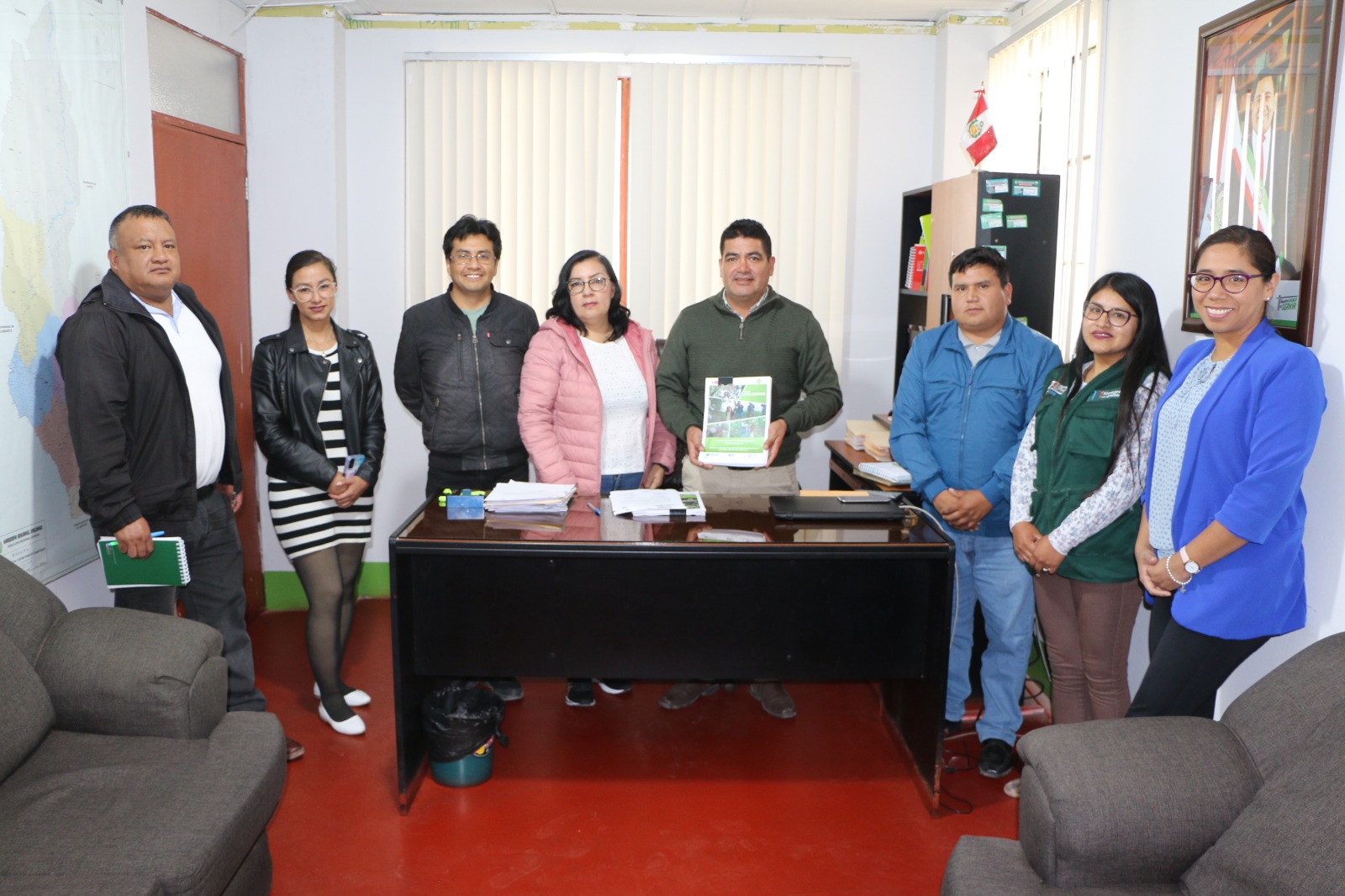 Foto grupal de Amazonas con plan de trabajo
