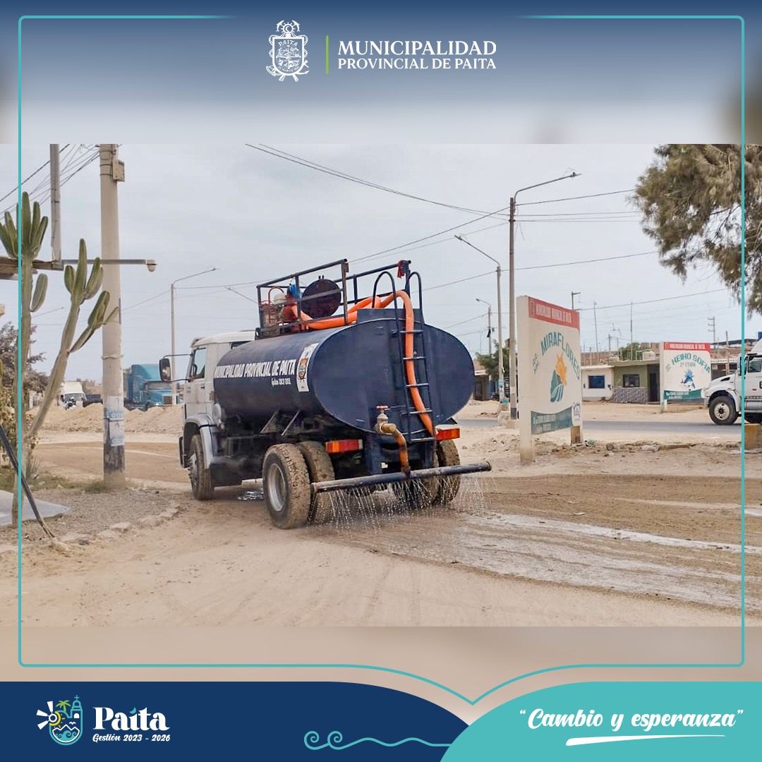 Municipalidad de Paita trabajó en el regado de calles