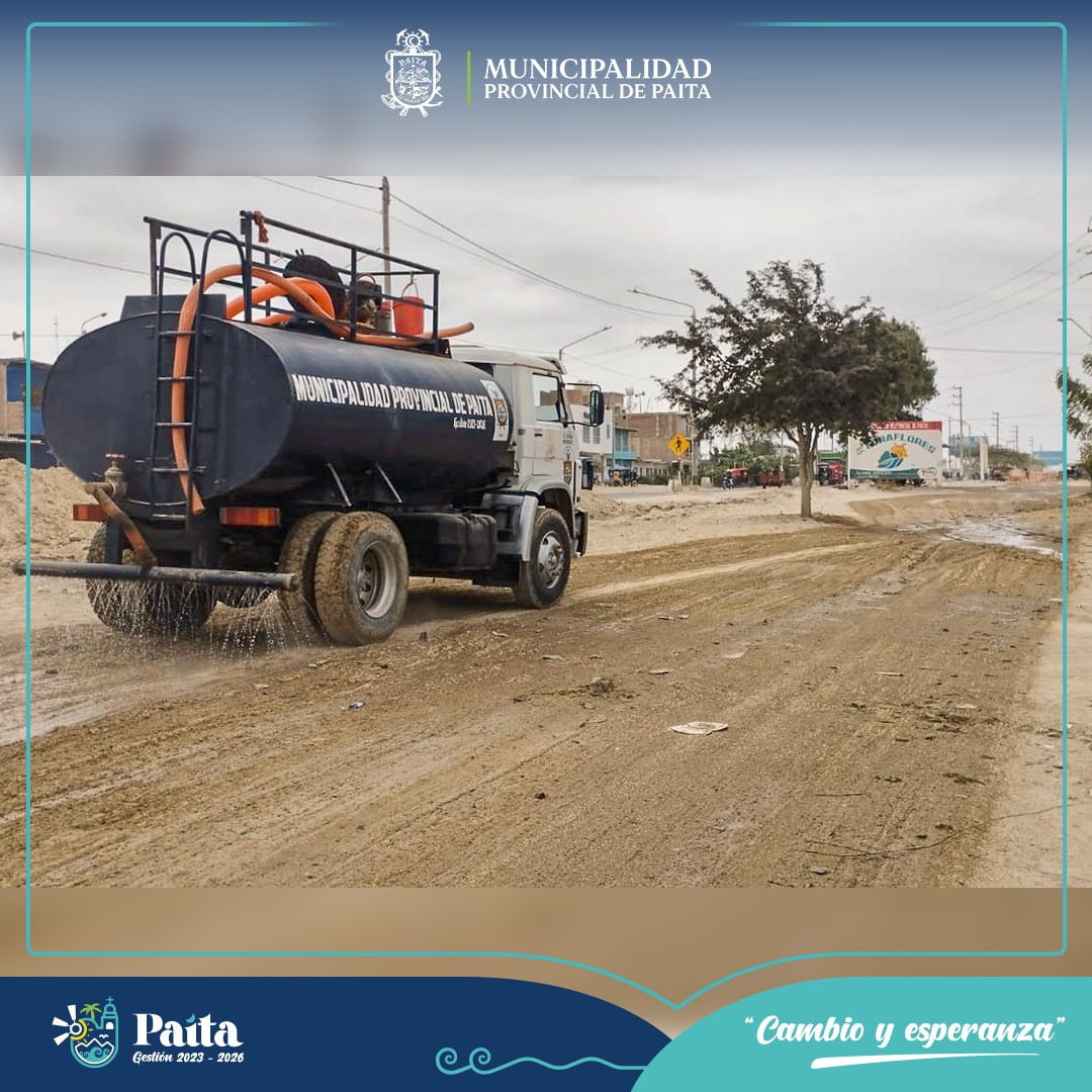 Municipalidad de Paita trabajó en el regado de calles