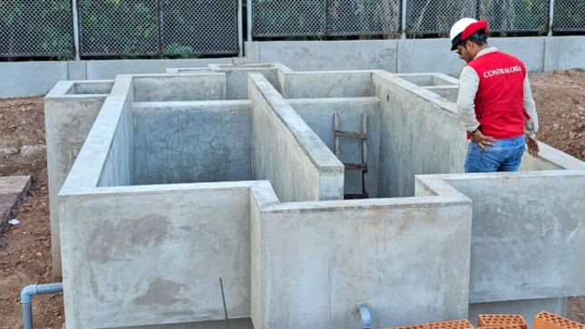 La Contraloría General alertó a la Municipalidad Distrital de Alto Saposoa, provincia de Huallaga, que los trabajos efectuados en la obra de agua y saneamiento de la localidad de Nueva Ilusión, se ejecuta con ausencia de la supervisión y especialistas, afectando el adecuado control de los trabajos. 