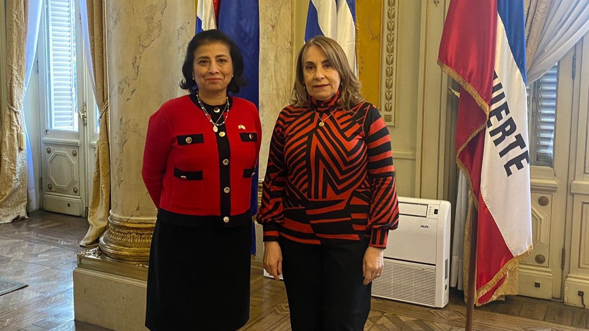 Se realiza encuentro entre embajadora del Perú y la presidenta de la Suprema Corte de Justicia de Uruguay