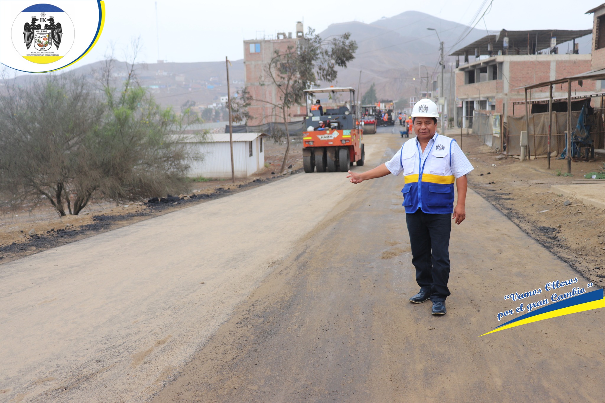 La Municipalidad Continua con el Asfaltado en la Avenida los Lloques de Villa Jardín Cucuya.