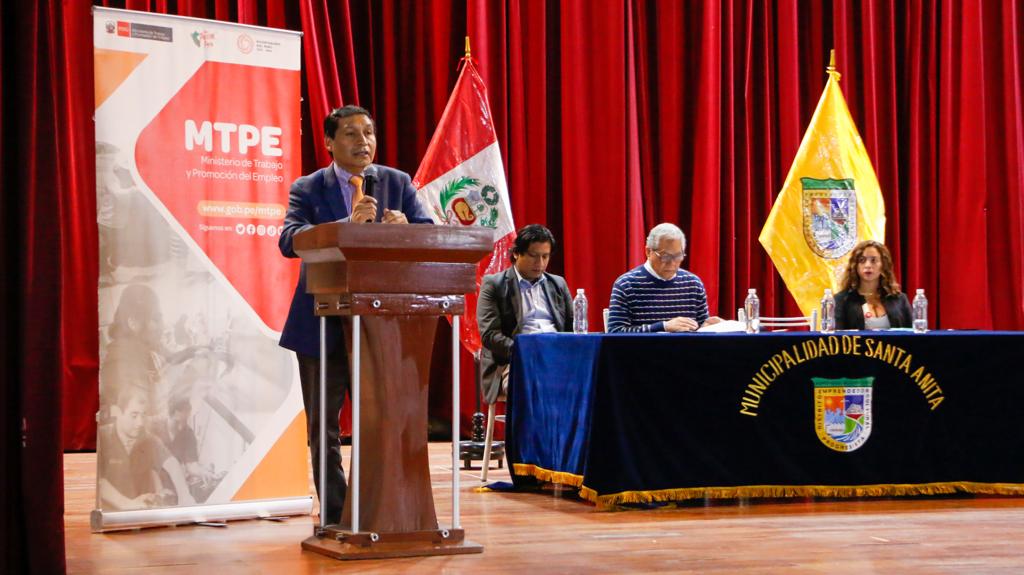 El MTPE promueve alianzas para la empleabilidad en Encuentro Empresarial Lima Este