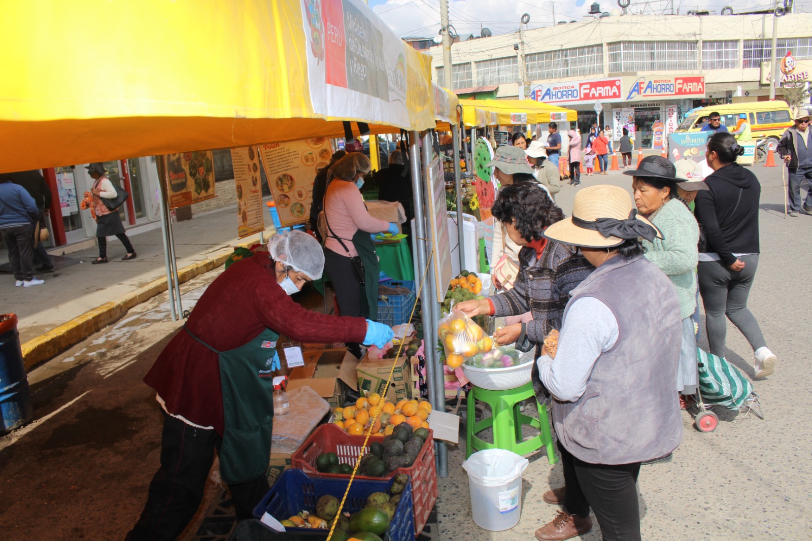 Productores de la chacra a la olla presentes una vez más en Chilca