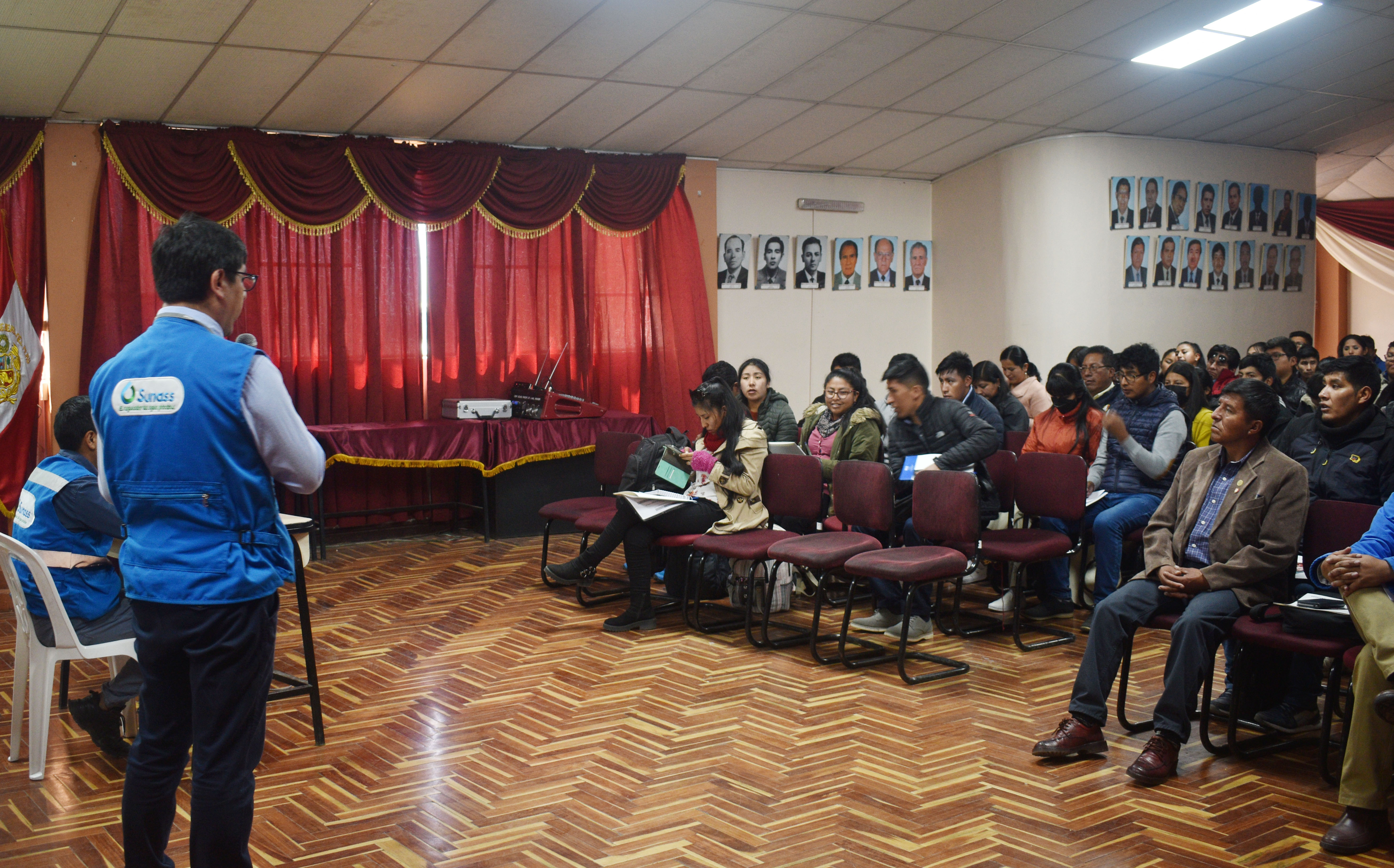 I Taller de Benchmarking de Pequeñas Ciudades