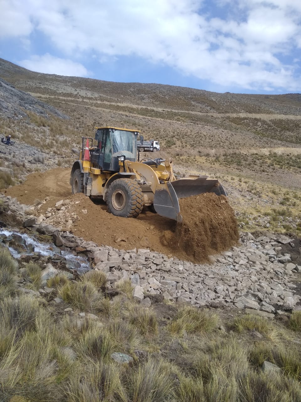 85 % de avance tiene la construcción de la nueva carretera de Sunicancha