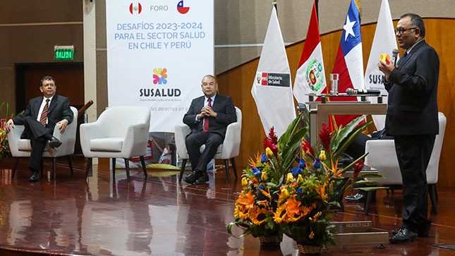 Susalud Perú y Superdesalud Chile suscribieron acuerdo interinstitucional para fortalecer las prestaciones de los servicios de salud