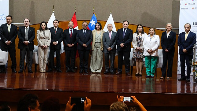 Susalud Perú y Superdesalud Chile suscribieron acuerdo interinstitucional para fortalecer las prestaciones de los servicios de salud