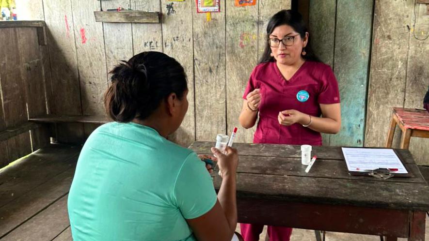 Loreto: Minsa visita comunidad El Salvador para participar en campaña de prevención de cáncer de cuello uterino