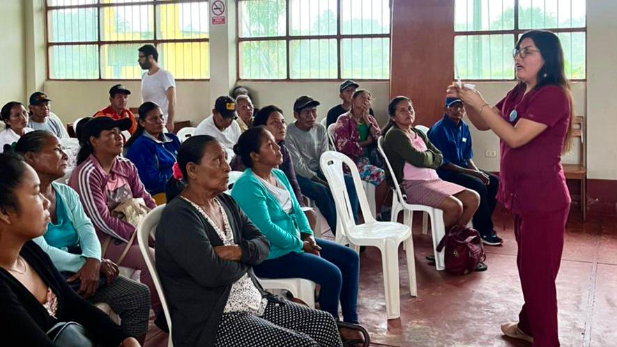 Loreto: Minsa visita comunidad El Salvador para participar en campaña de prevención de cáncer de cuello uterino