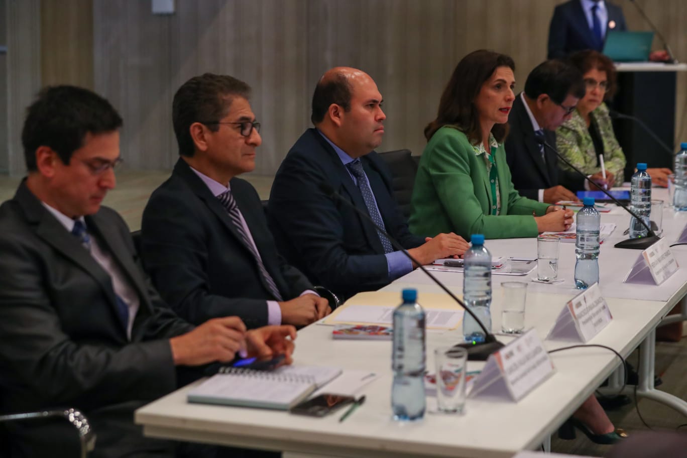 Ministra Hania Pérez de Cuéllar lideró el relanzamiento del Fondo MIVIVIENDA que cuenta con nuevo directorio, productos y bonos dirigidos a las familias más necesitadas y vulnerables.