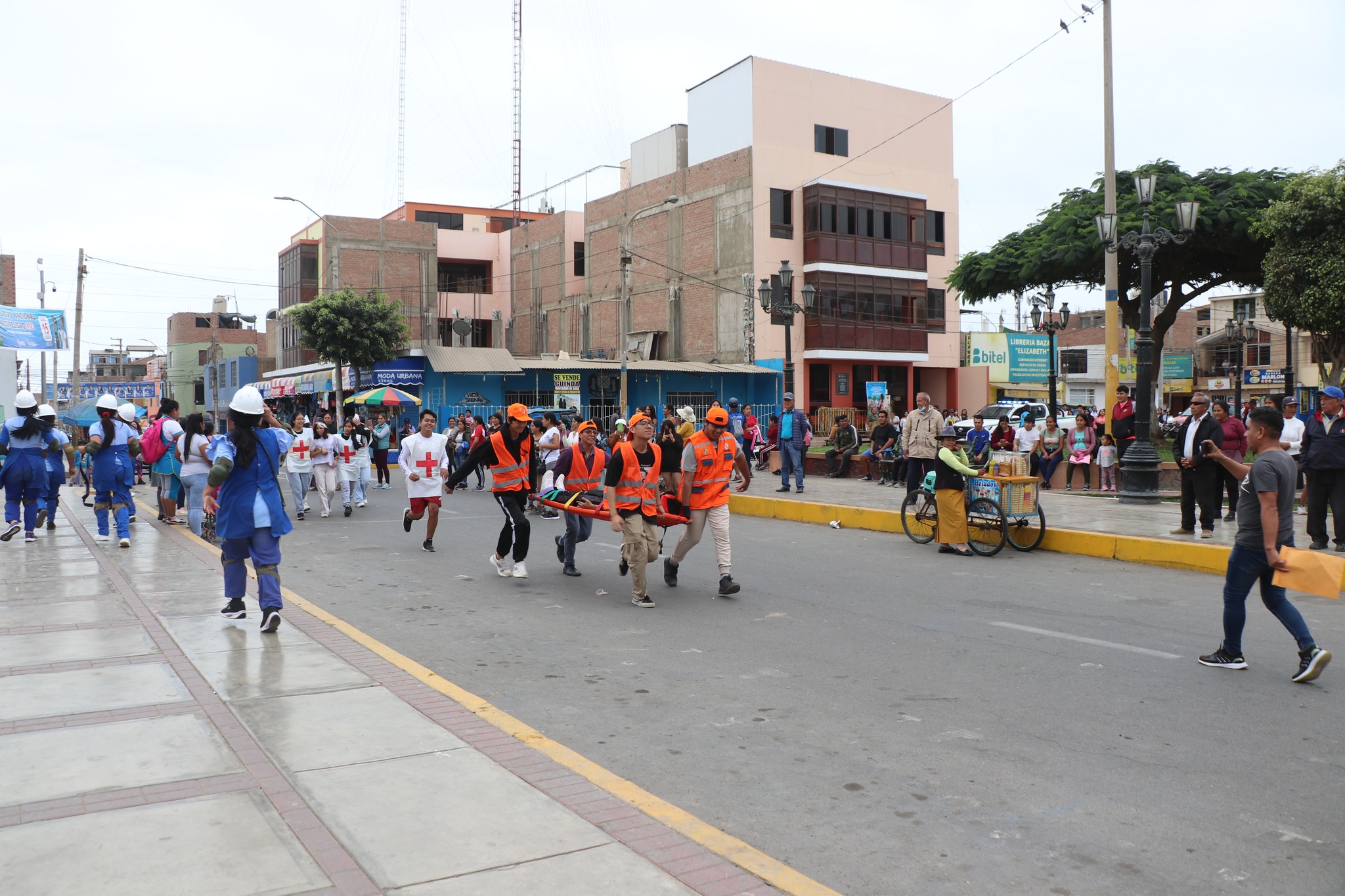 HUAURA FUE ZONA FOCAL DEL SISMO DE 8.8 GRADOS EN LA ESCALA RICHTER Y SE REPORTA 7 PERSONAS FALLECIDAS, 41 HERIDOS Y 15 DESAPARECIDOS