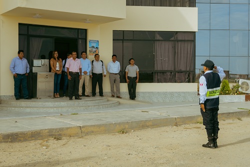 Inicio de semana laboral en Canoas de Punta Sal