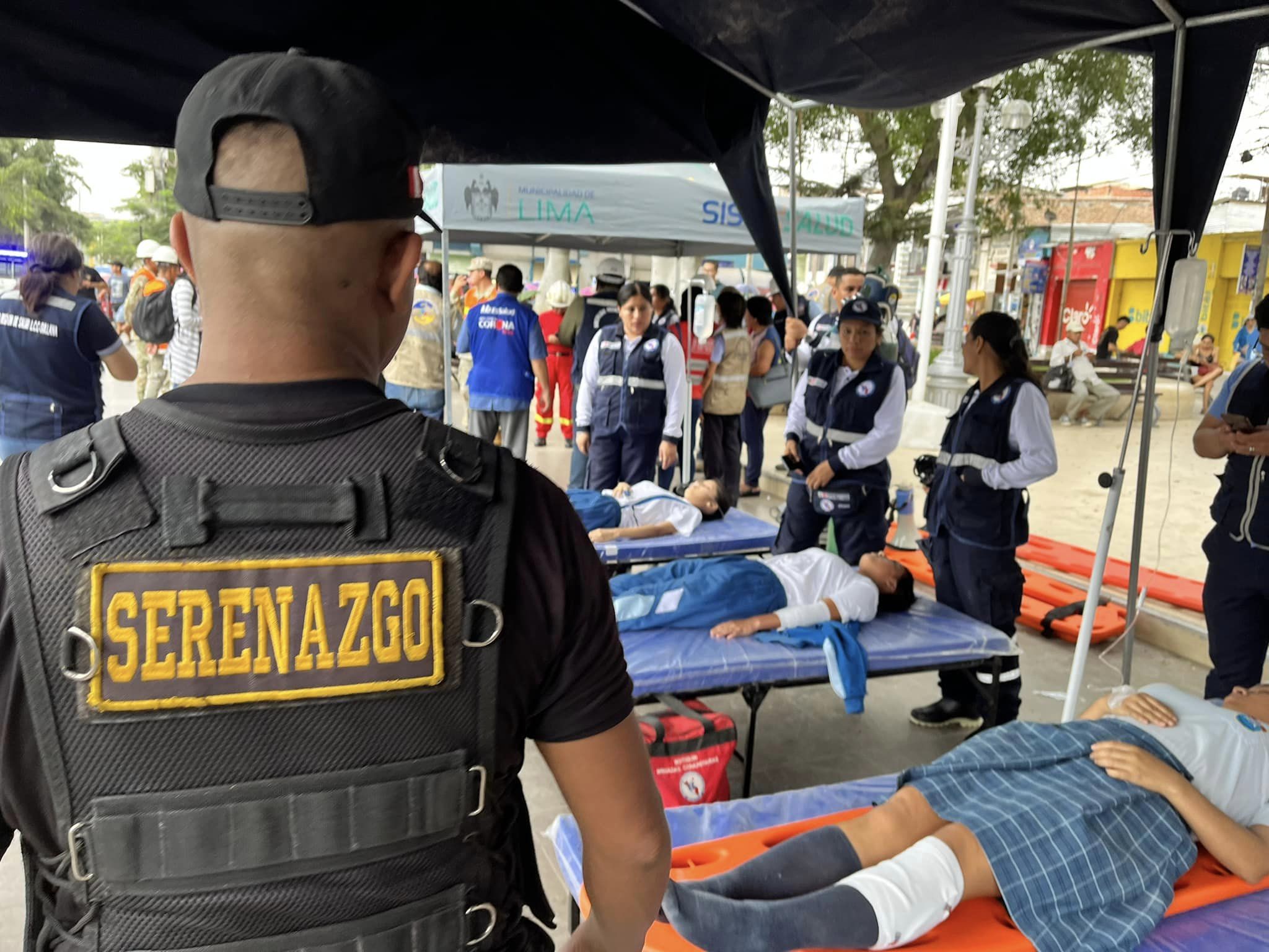 Plataforma de Defensa Civil realiza simulacro de inundación en I.E. José Matías Manzanilla