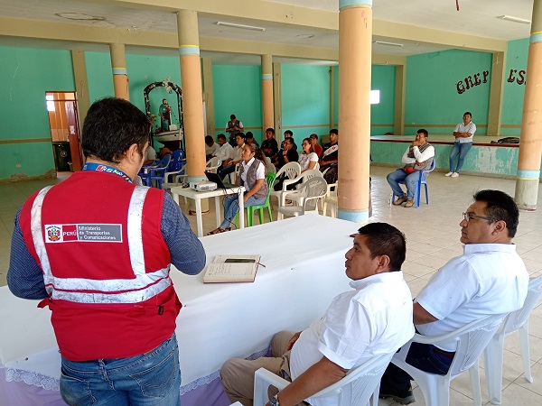 Taller informativo sobre infraestructura de la red vial