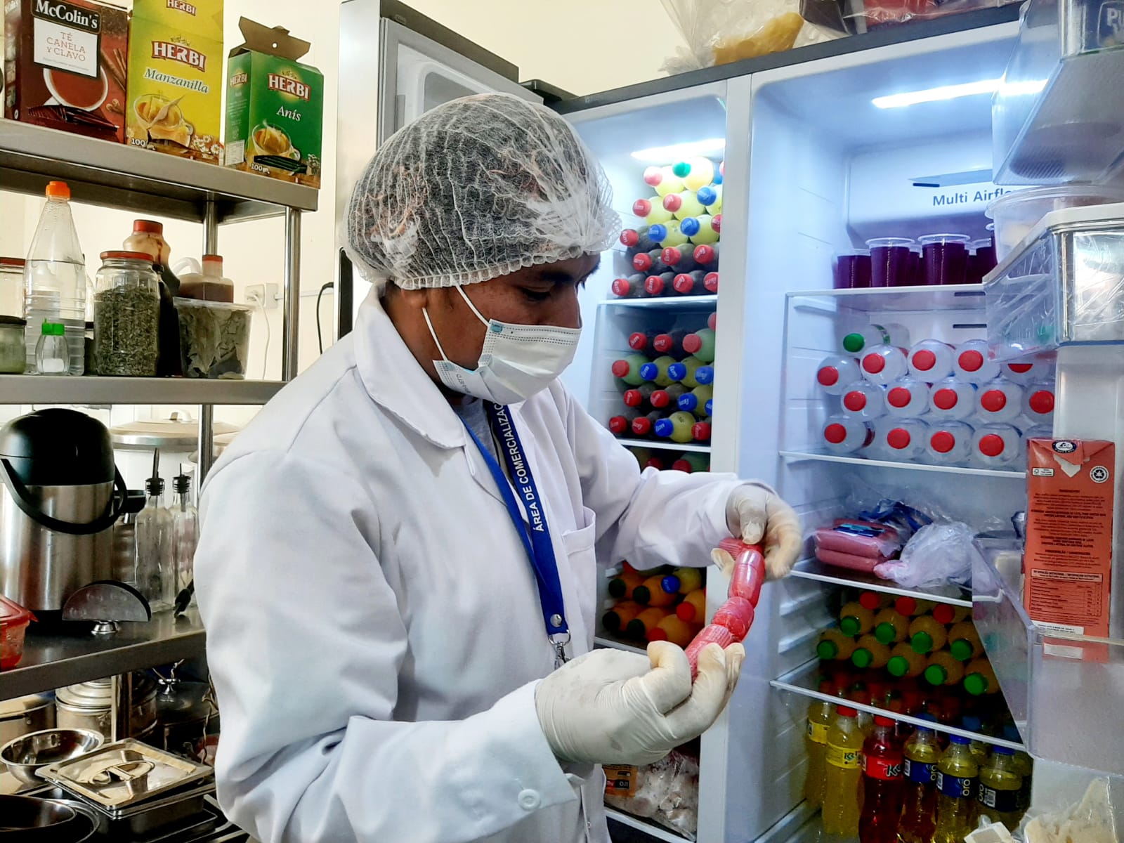 Cafetines escolares en Chilca son fiscalizados