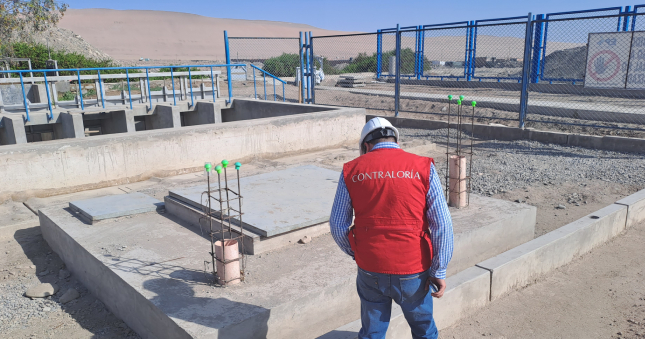 Tacna. - La Contraloría General advirtió que los retrasos en la ejecución del saldo de obra para la construcción y equipamiento de una nueva planta de tratamiento de agua potable en el distrito de Calana, ocasionaría la postergación de la culminación y puesta en funcionamiento de la infraestructura diseñada para mejorar la dotación del recurso hídrico en beneficio de 293 mil personas.